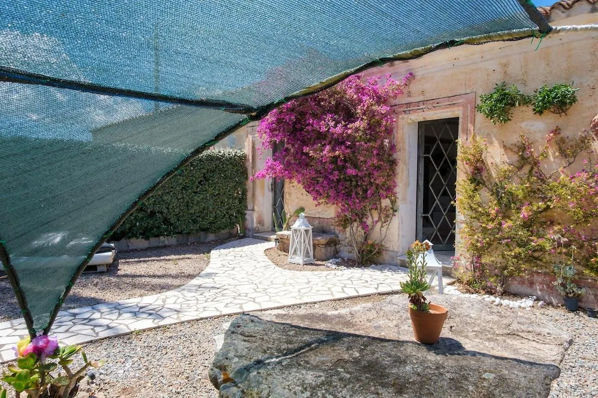 Hébergement de vacances Romantic House With Bathtub In Room 5 Min Porto Cervo San Pantaleo