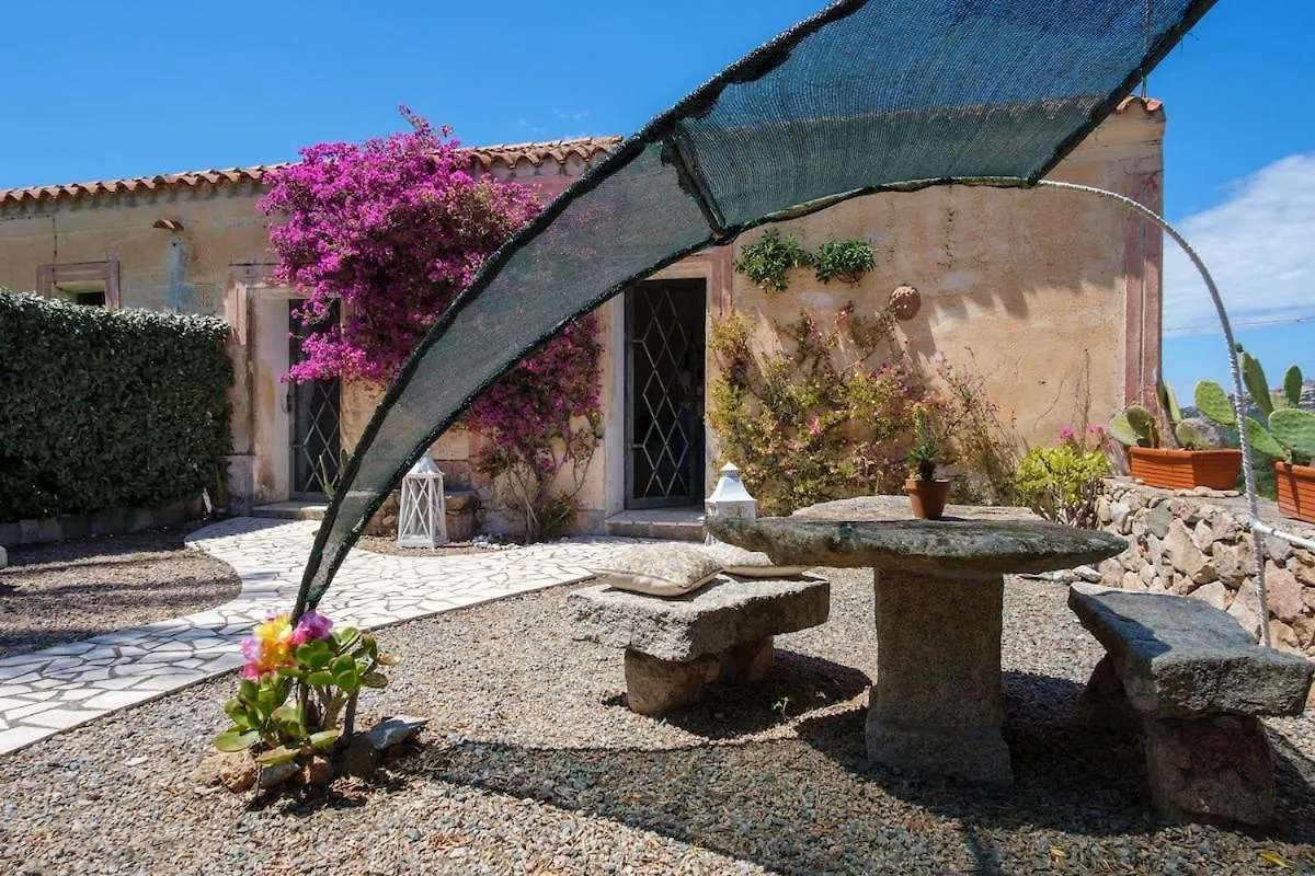 Romantic House With Bathtub In Room 5 Min Porto Cervo San Pantaleo 0*,